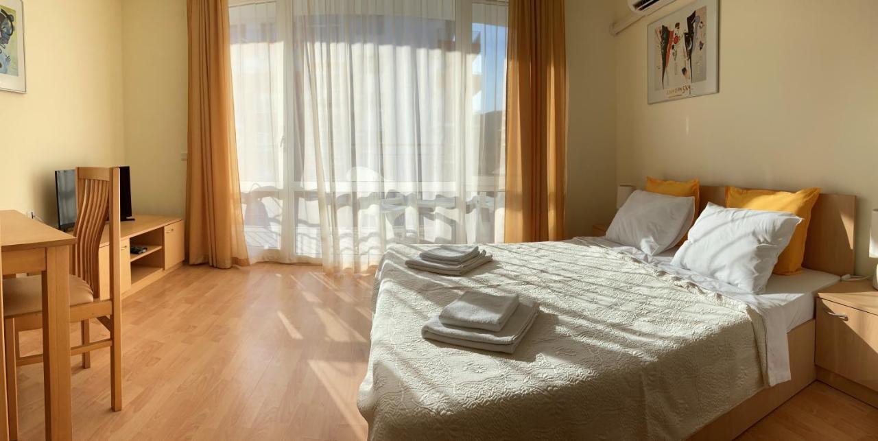 Marina View Fort Beach Studio Светий Влас Екстер'єр фото